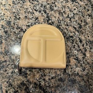 Telfar Wallet - Cream